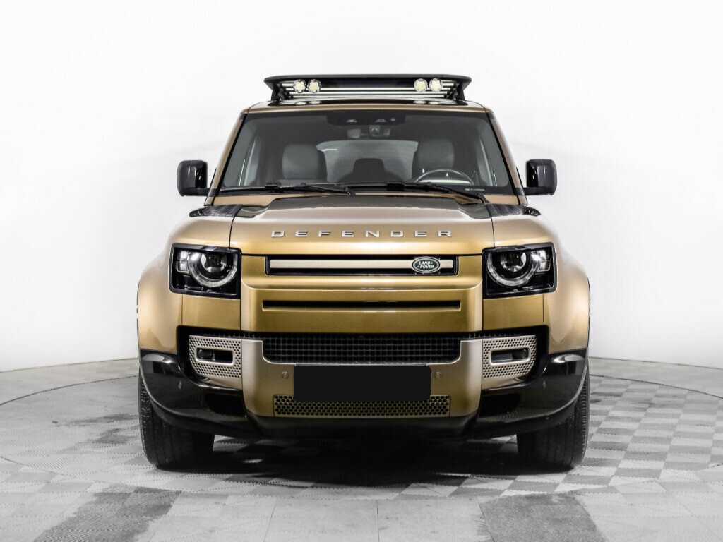 Land Rover Defender с пробегом — 2021 год. Фото: #1