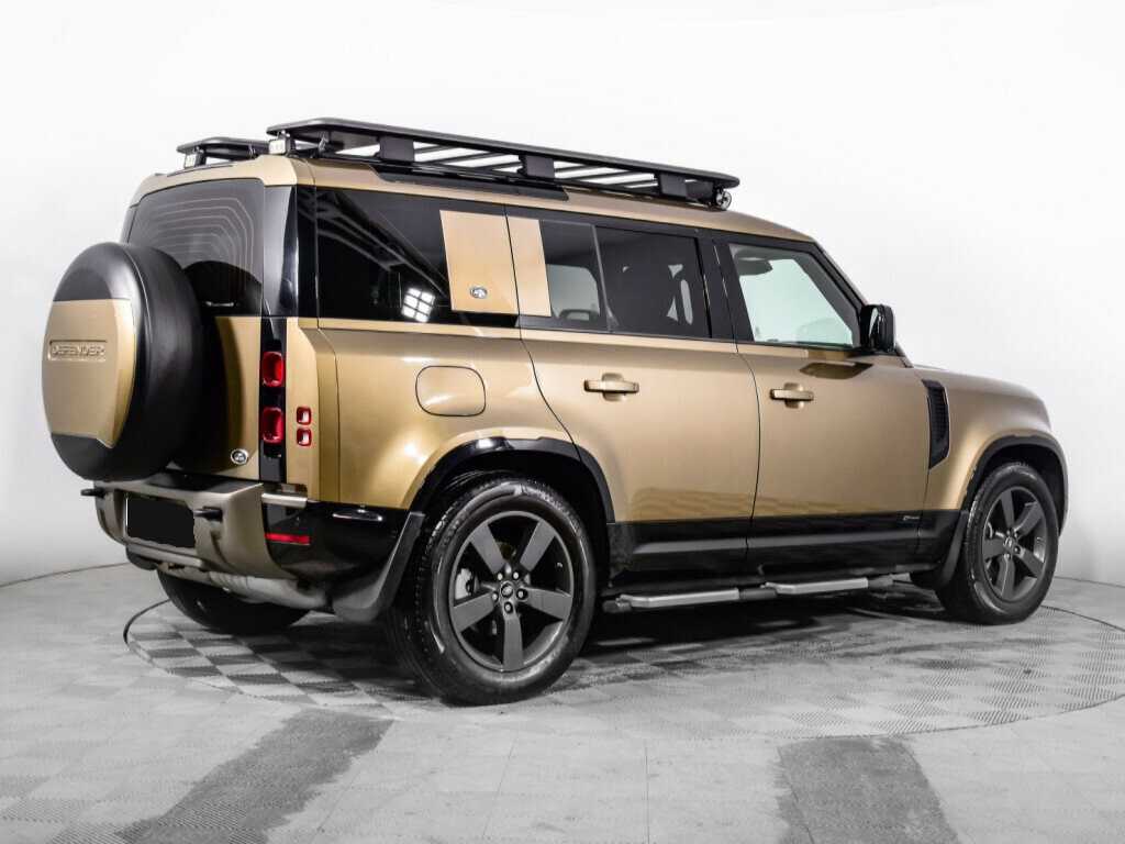 Land Rover Defender с пробегом — 2021 год. Фото: #4