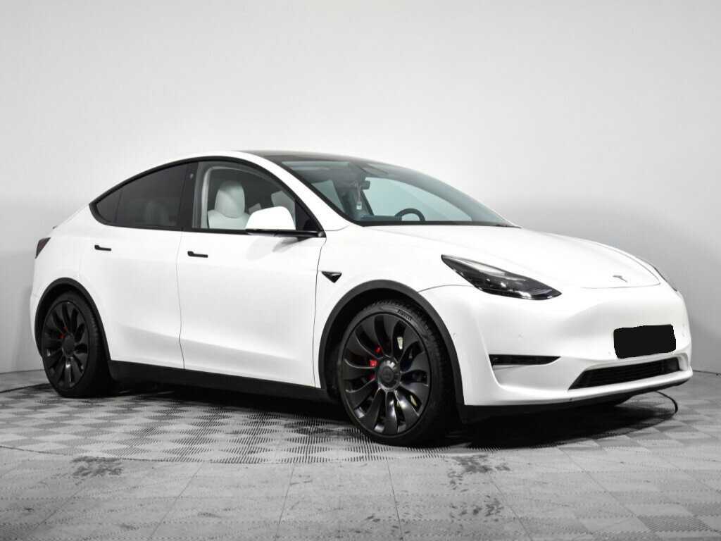 Tesla Model Y с пробегом — 2022 год. Фото: #2