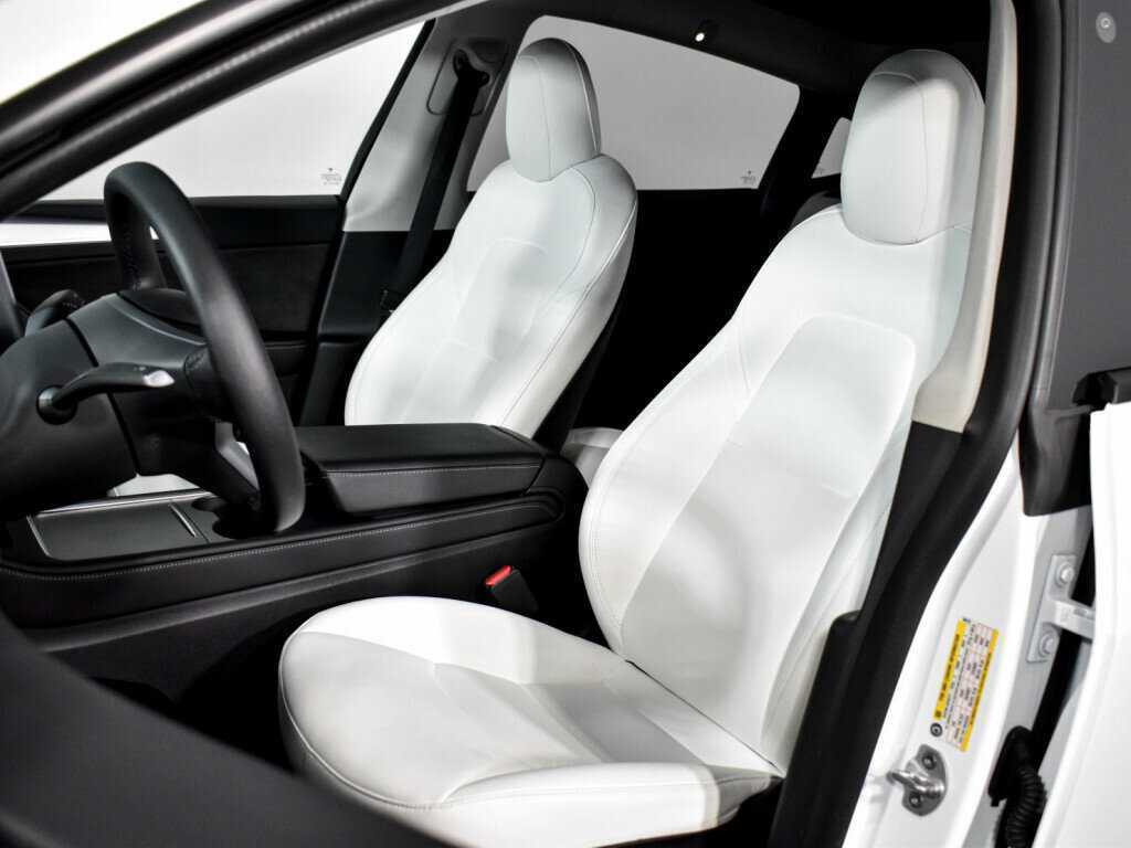 Tesla Model Y с пробегом — 2022 год. Фото: #15