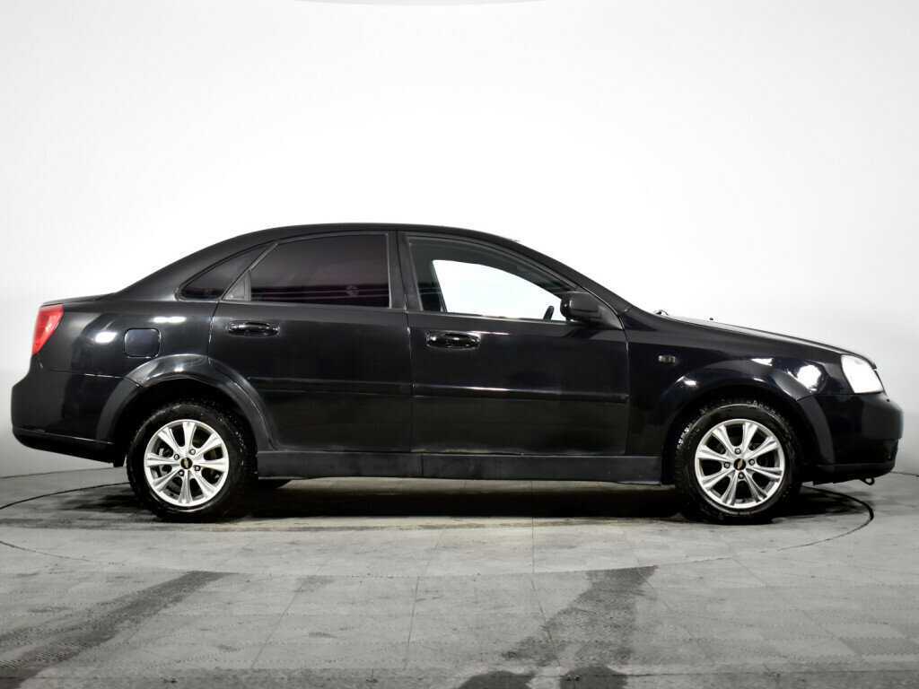 Chevrolet Lacetti с пробегом — 2007 год. Фото: #3