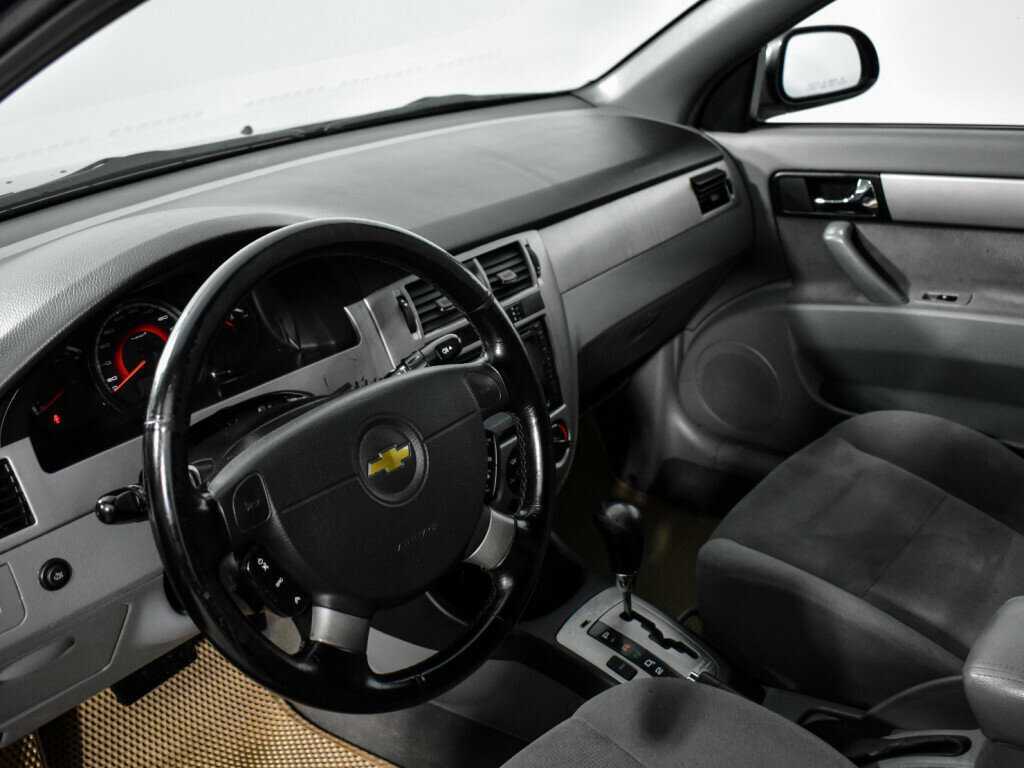 Chevrolet Lacetti с пробегом — 2007 год. Фото: #8