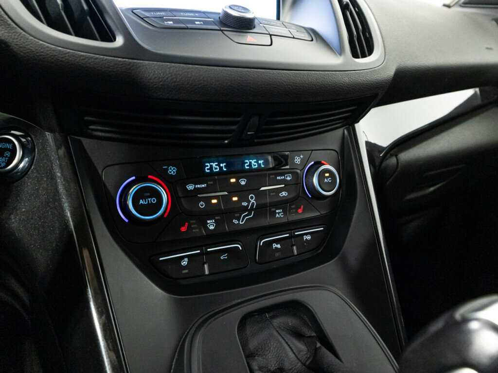 Ford Kuga с пробегом — 2017 год. Фото: #16