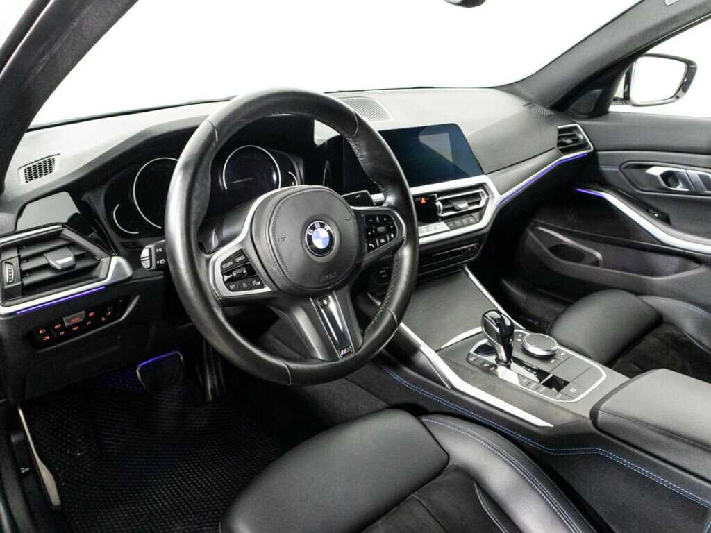 BMW 3 серии с пробегом — 2020 год. Фото: #10