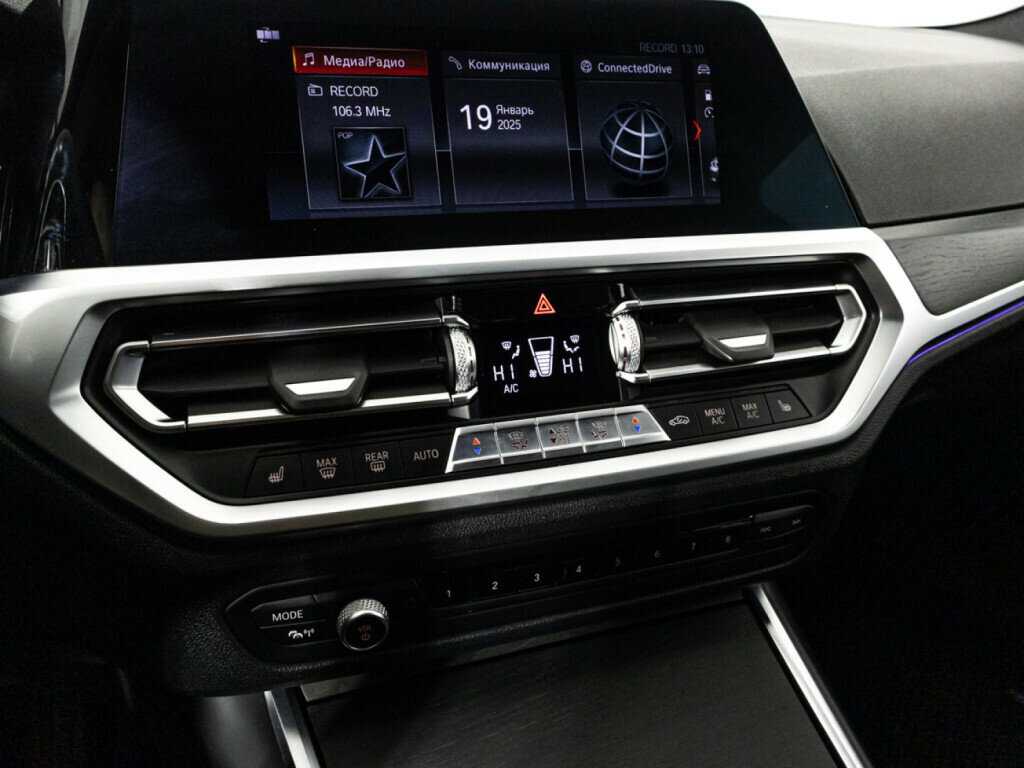 BMW 3 серии с пробегом — 2020 год. Фото: #17