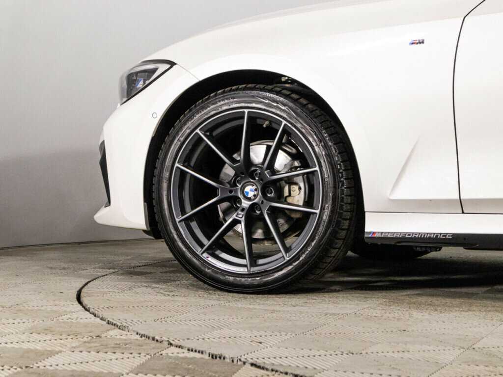 BMW 3 серии с пробегом — 2020 год. Фото: #21