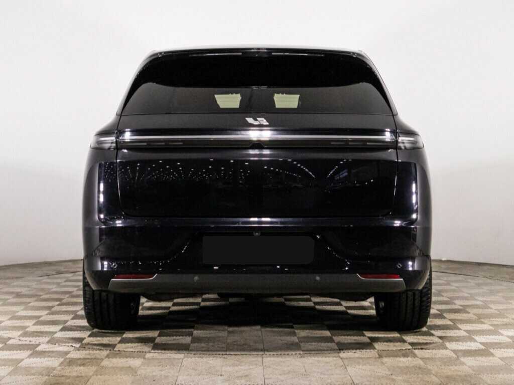 LiXiang L7 с пробегом — 2023 год. Фото: #4