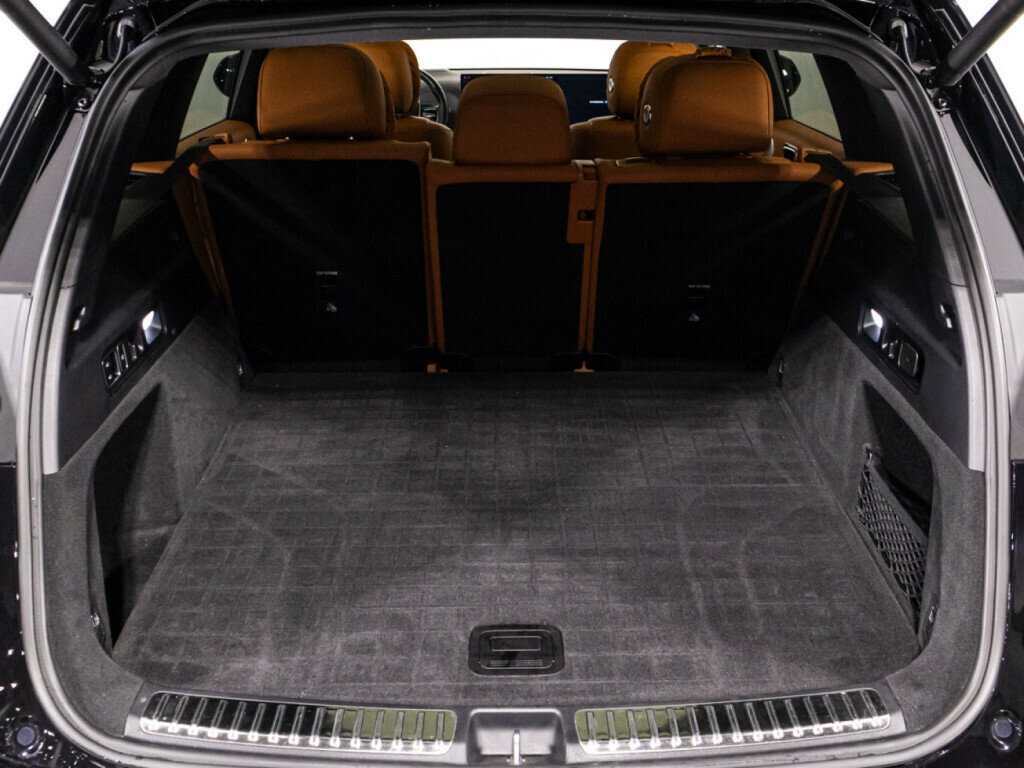 LiXiang L7 с пробегом — 2023 год. Фото: #11