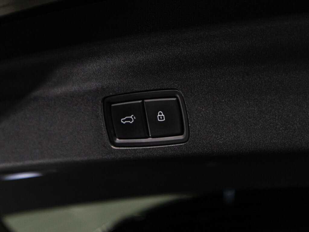 LiXiang L7 с пробегом — 2023 год. Фото: #13