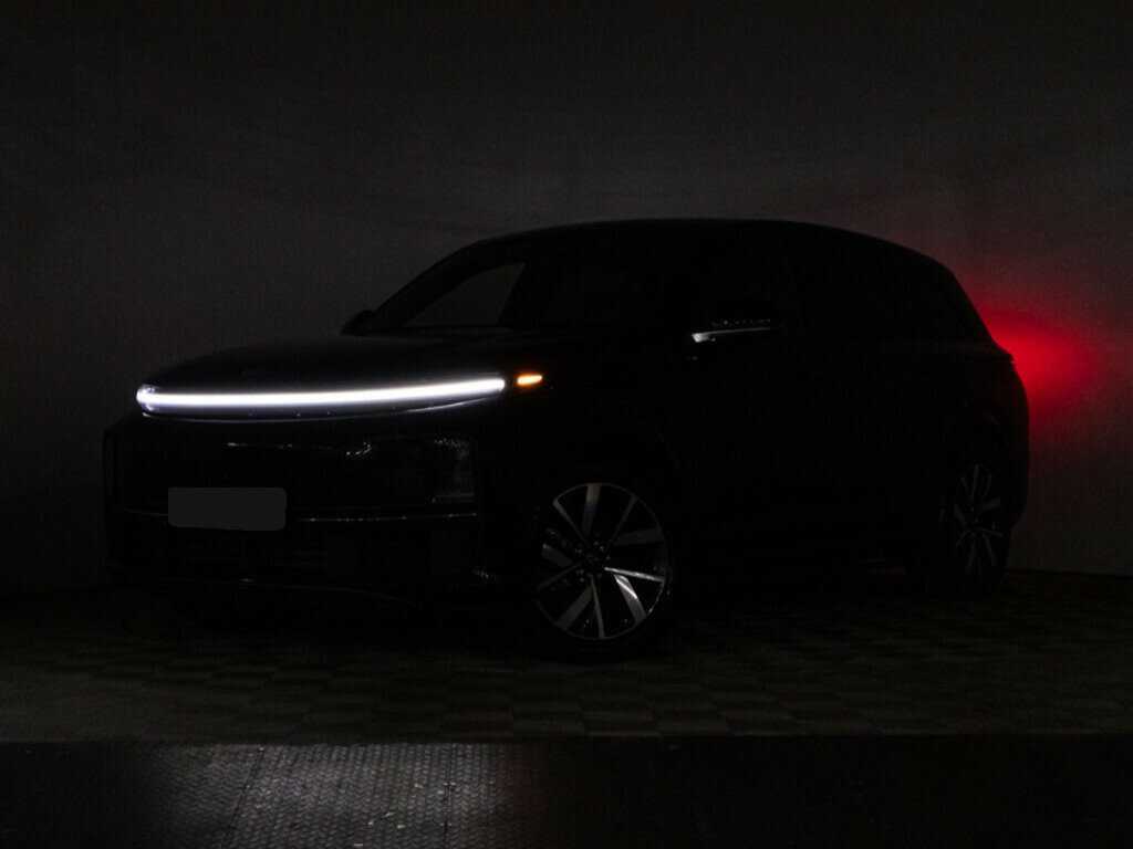 LiXiang L7 с пробегом — 2023 год. Фото: #24