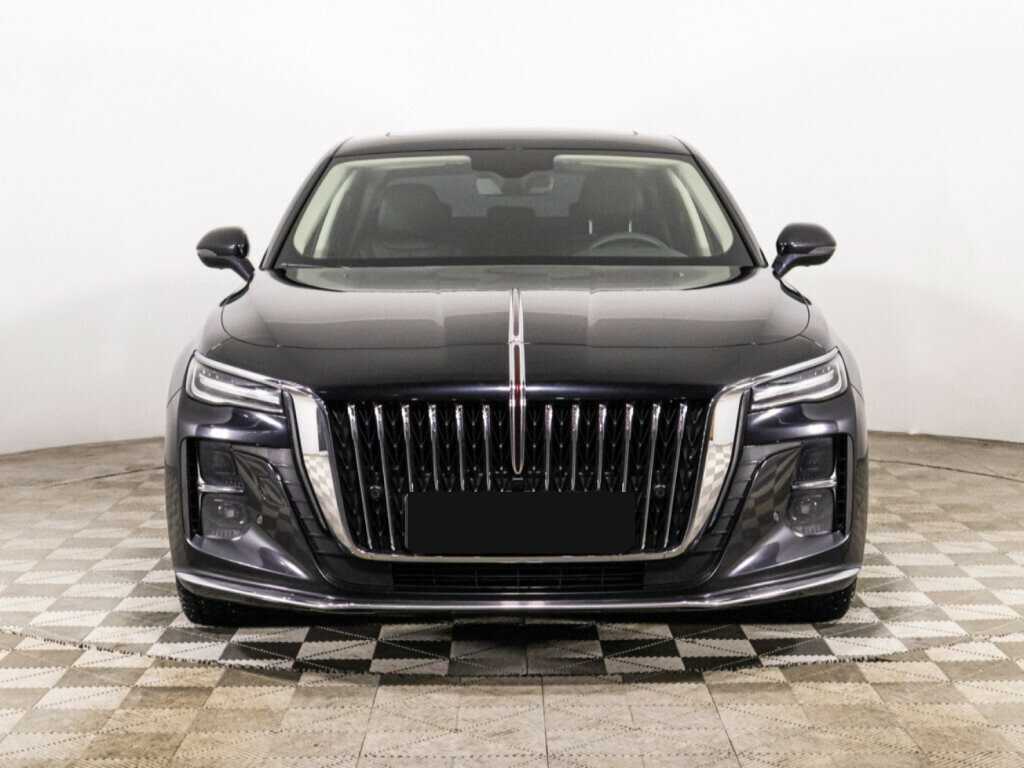 Hongqi H5 с пробегом — 2023 год. Фото: #1