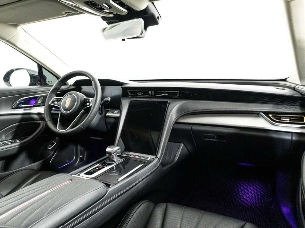 Hongqi H5 с пробегом — 2023 год. Фото: #8