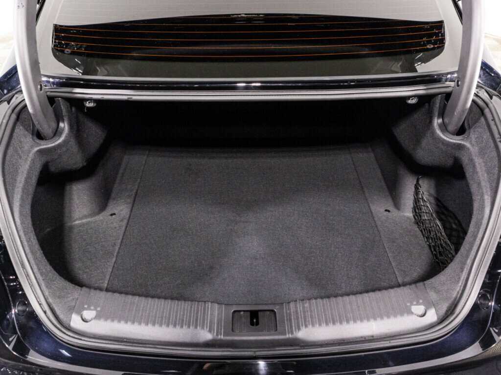 Hongqi H5 с пробегом — 2023 год. Фото: #14