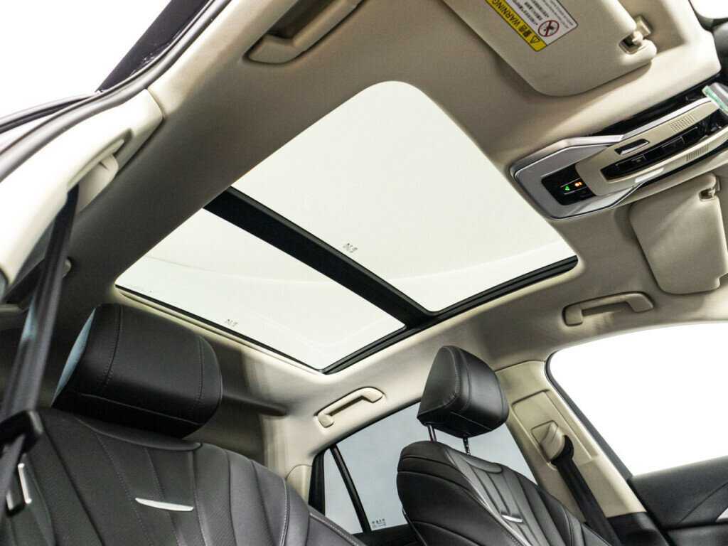 Hongqi H5 с пробегом — 2023 год. Фото: #20