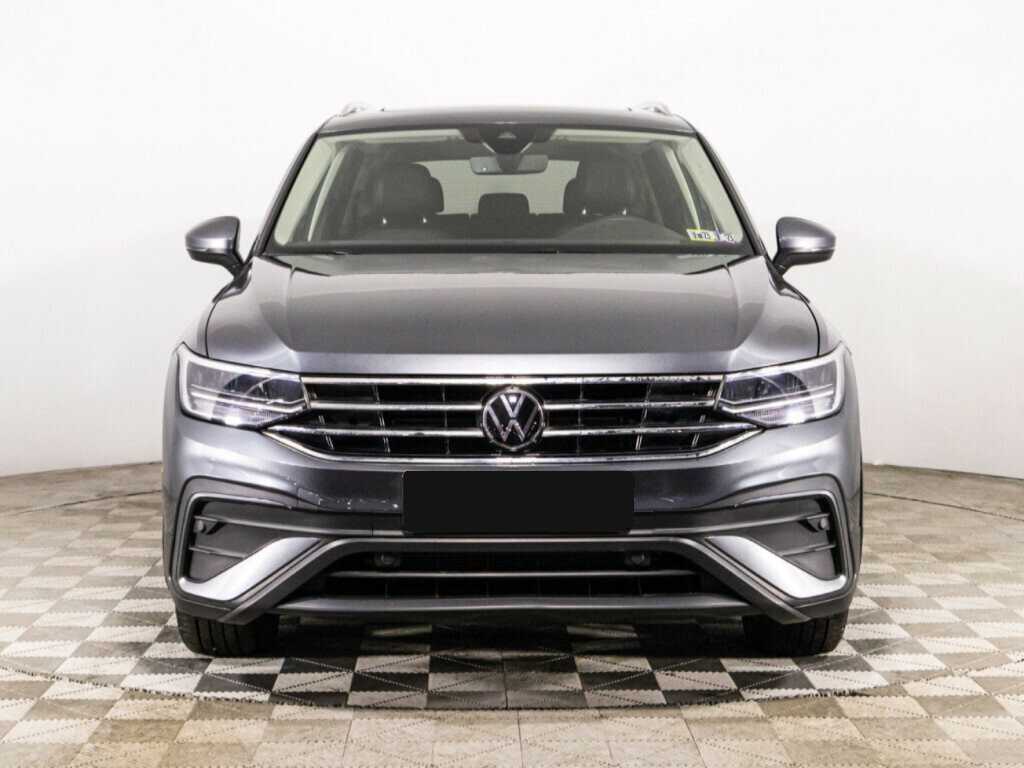 Volkswagen Tiguan с пробегом — 2022 год. Фото: #1