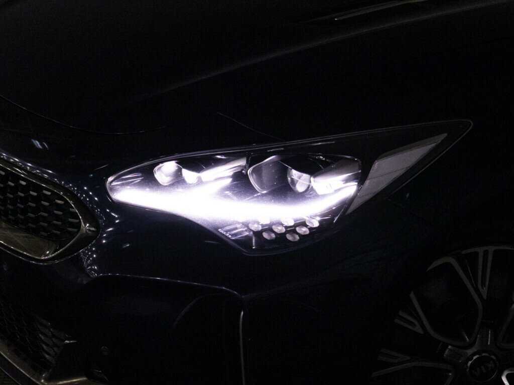 Kia Stinger с пробегом — 2018 год. Фото: #26