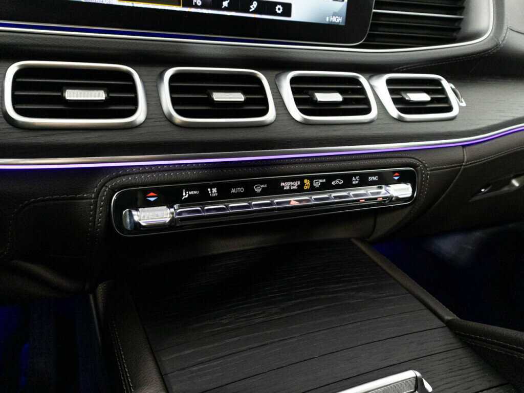 Mercedes-Benz GLE с пробегом — 2019 год. Фото: #16