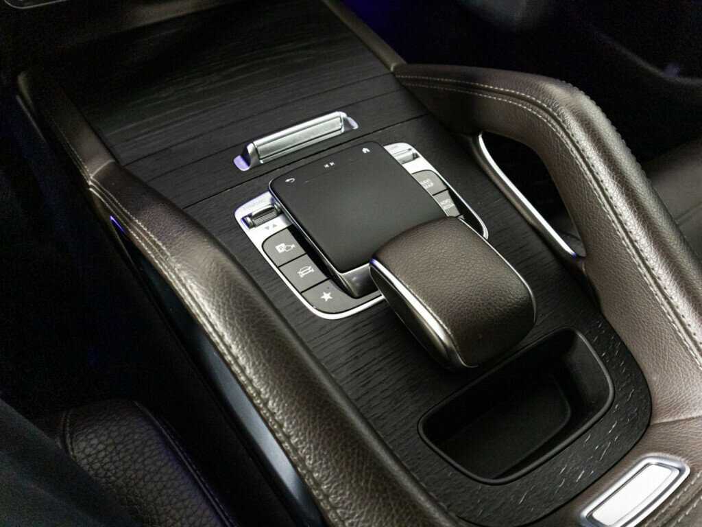 Mercedes-Benz GLE с пробегом — 2019 год. Фото: #17