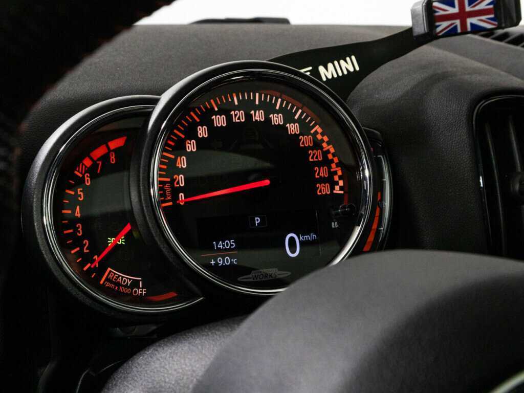 Mini Countryman с пробегом — 2018 год. Фото: #11