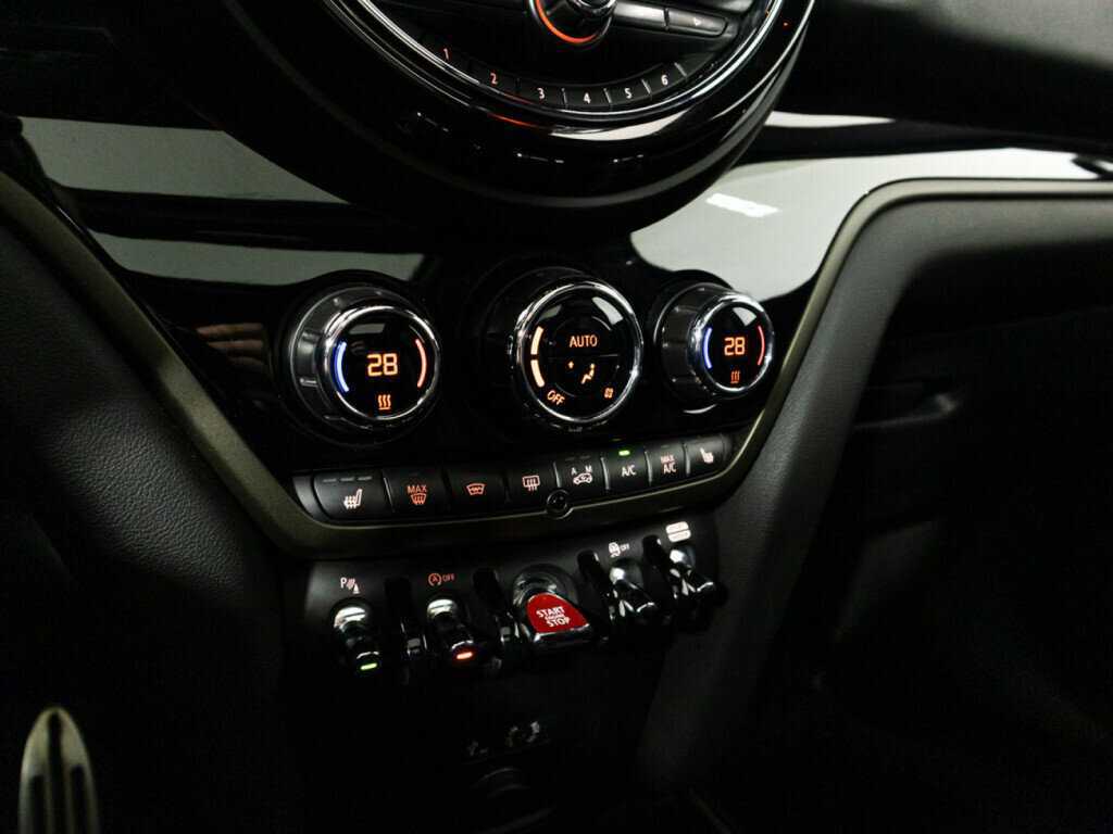 Mini Countryman с пробегом — 2018 год. Фото: #16