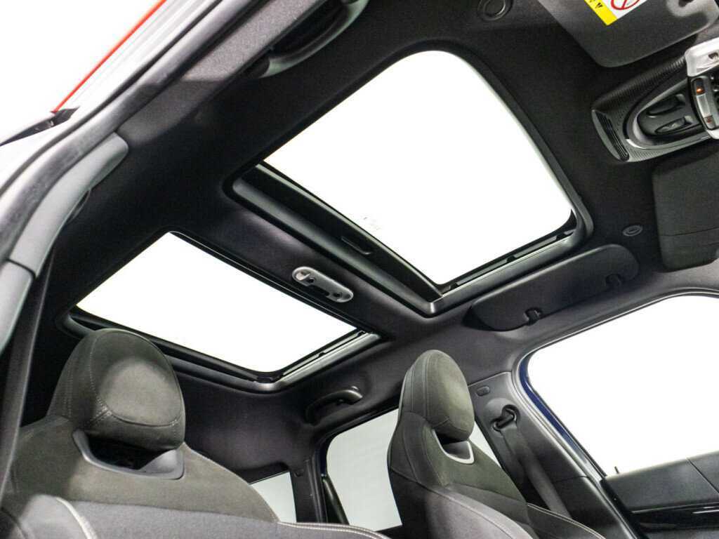 Mini Countryman с пробегом — 2018 год. Фото: #18