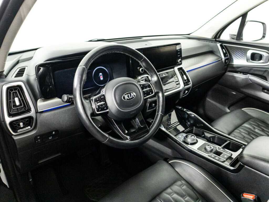 Kia Sorento с пробегом — 2020 год. Фото: #10