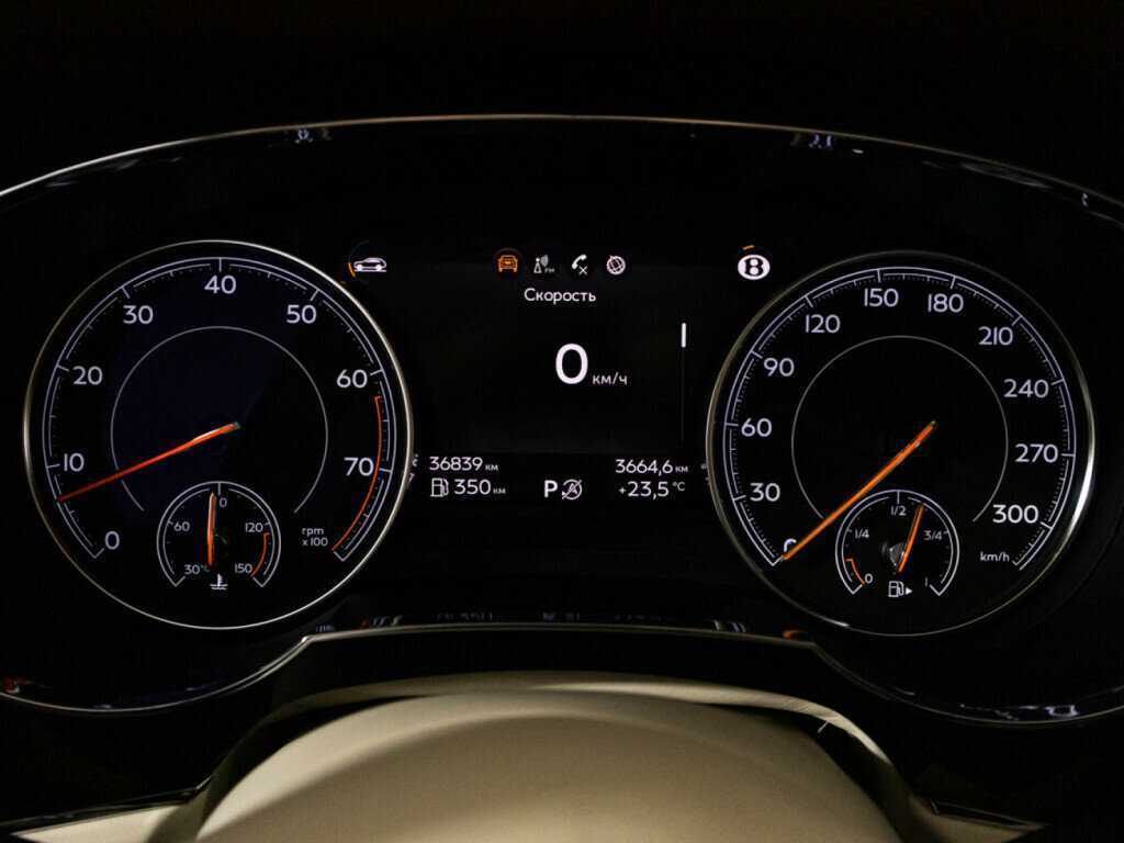 Bentley Bentayga с пробегом — 2020 год. Фото: #9