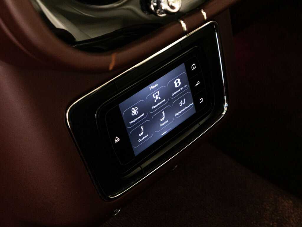 Bentley Bentayga с пробегом — 2020 год. Фото: #17