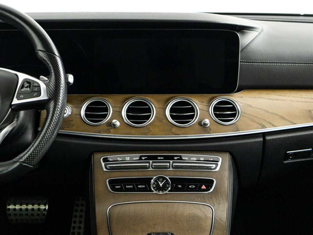 Mercedes-Benz E-Класс с пробегом — 2017 год. Фото: #13