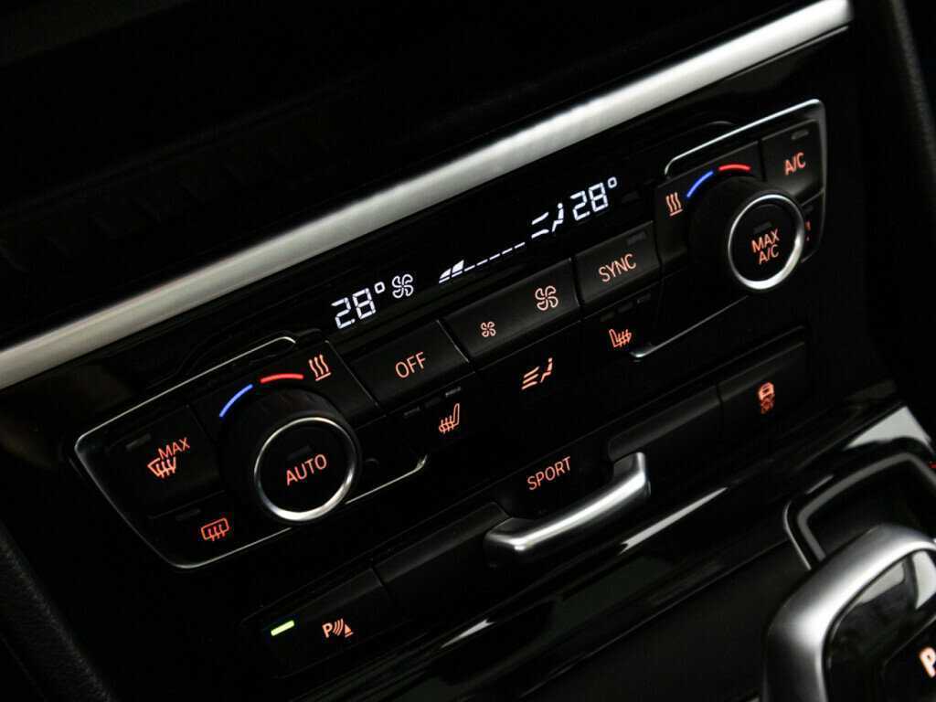 BMW 2 серии Active Tourer с пробегом — 2019 год. Фото: #18