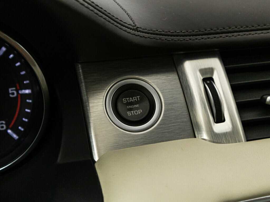 Land Rover Range Rover Evoque с пробегом — 2012 год. Фото: #25