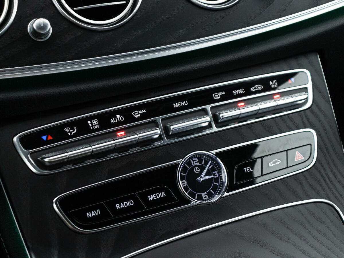 Mercedes-Benz E-Класс с пробегом — 2019 год. Фото: #15