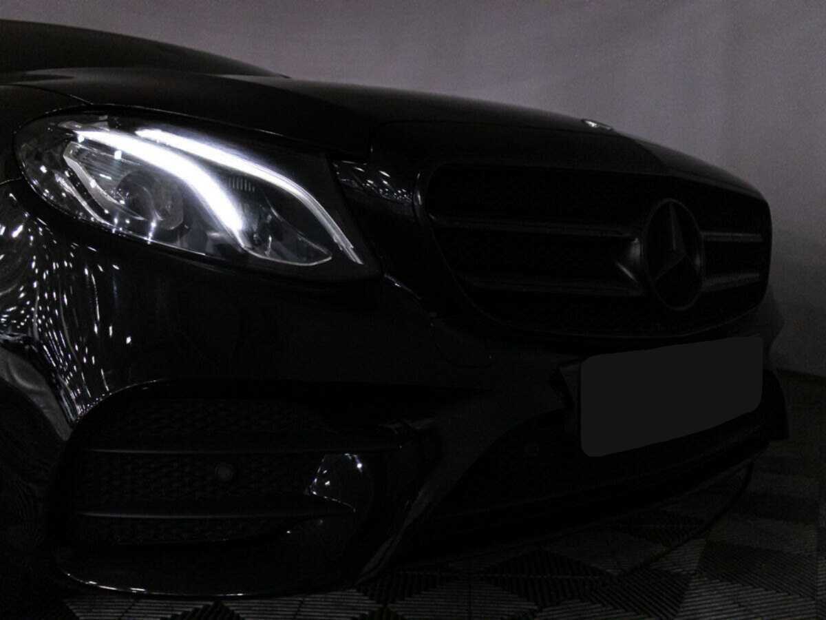 Mercedes-Benz E-Класс с пробегом — 2019 год. Фото: #25