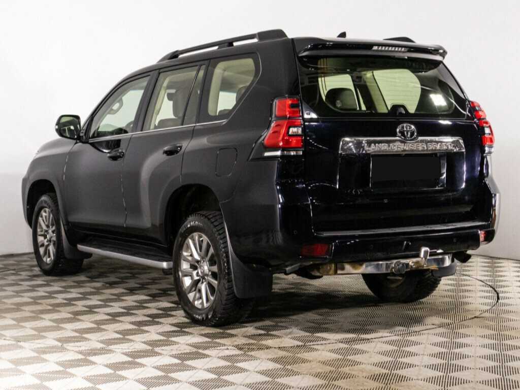 Toyota Land Cruiser Prado с пробегом — 2018 год. Фото: #6
