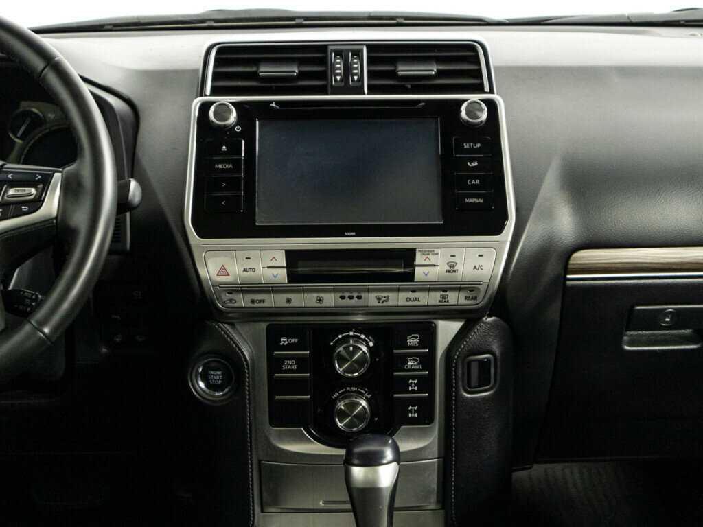 Toyota Land Cruiser Prado с пробегом — 2018 год. Фото: #13