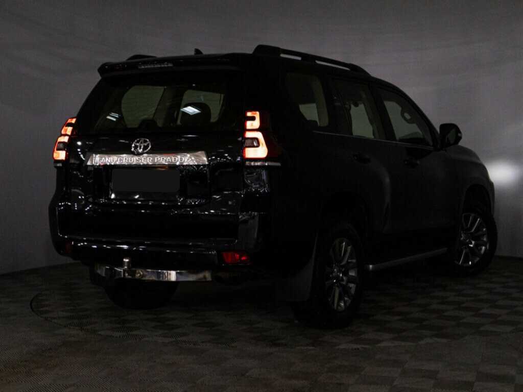 Toyota Land Cruiser Prado с пробегом — 2018 год. Фото: #20