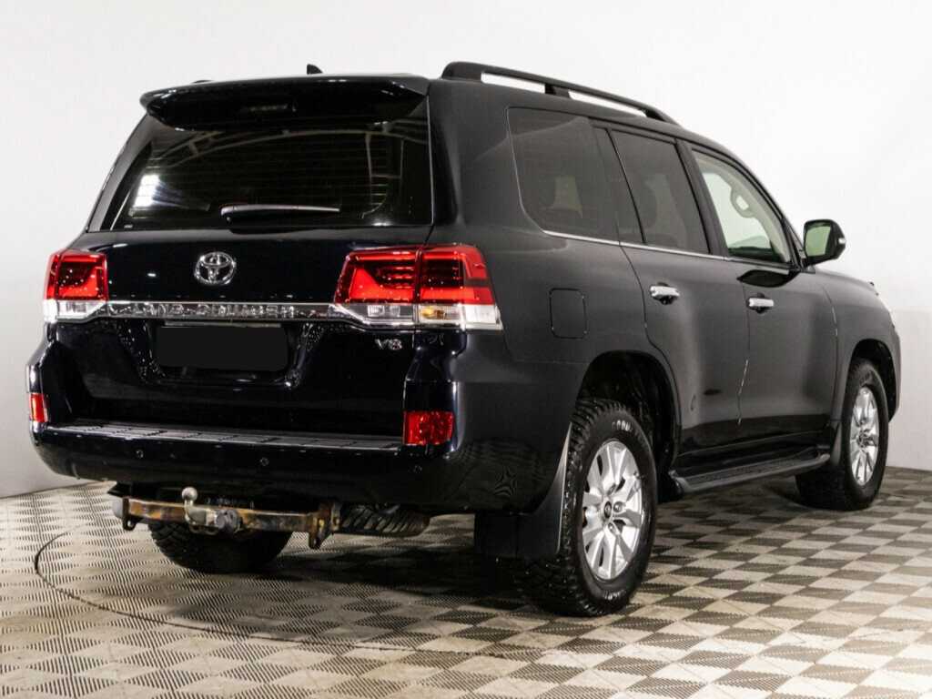 Toyota Land Cruiser с пробегом — 2016 год. Фото: #4