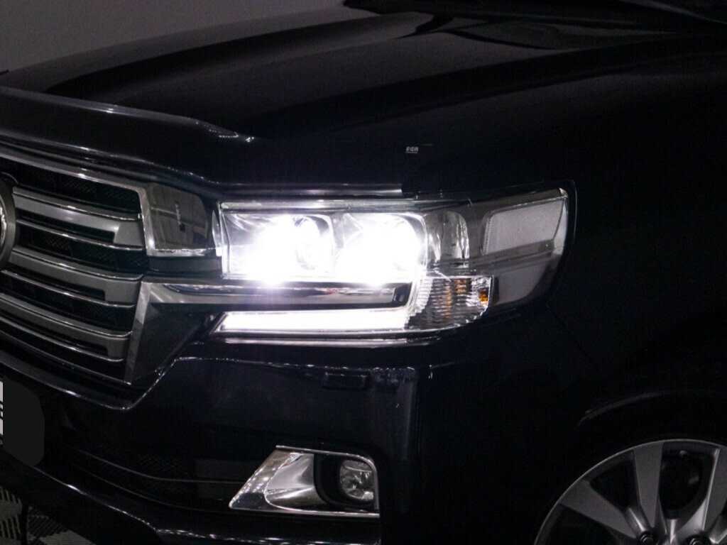 Toyota Land Cruiser с пробегом — 2016 год. Фото: #30