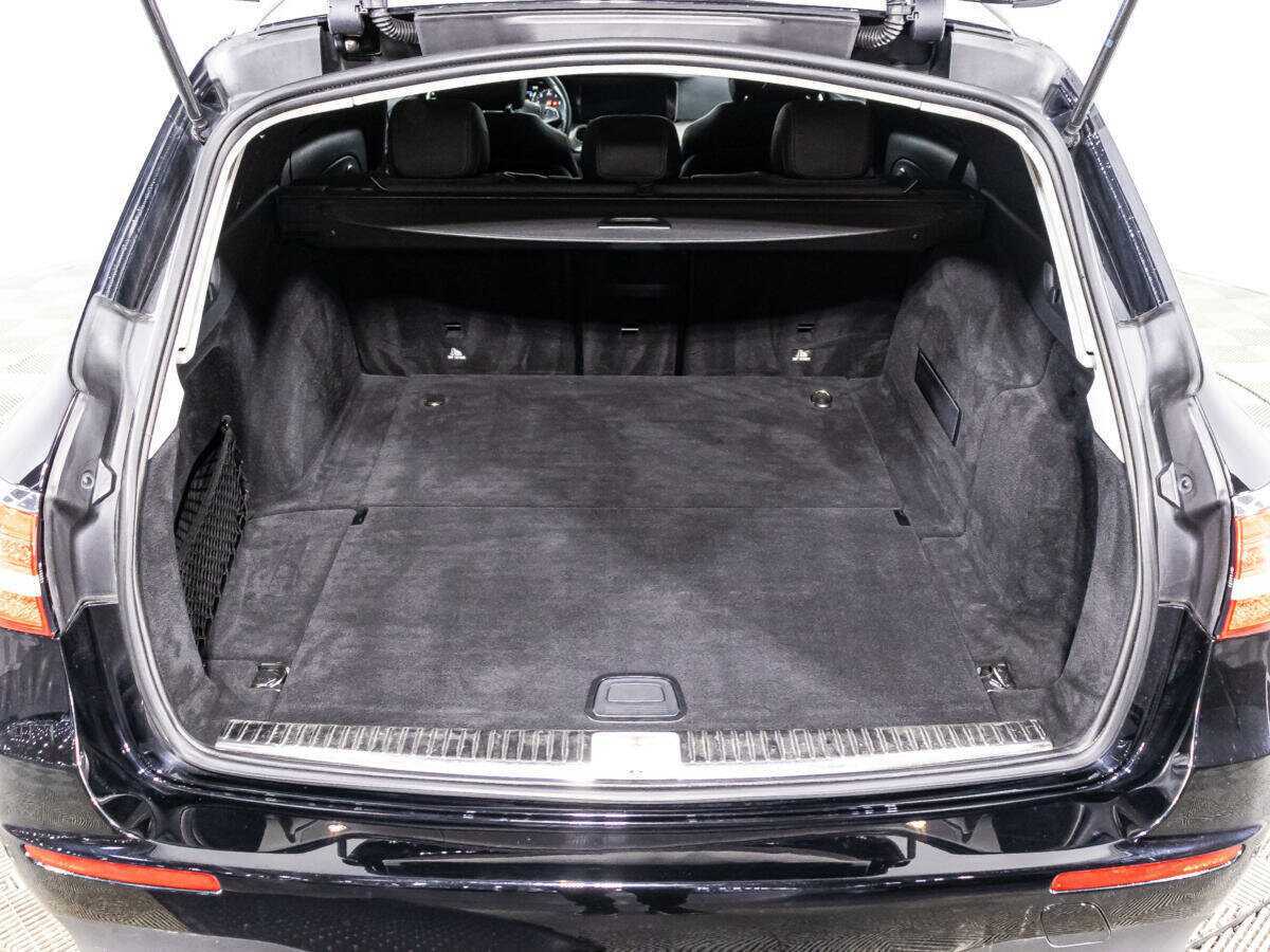 Mercedes-Benz E-Класс с пробегом — 2017 год. Фото: #12