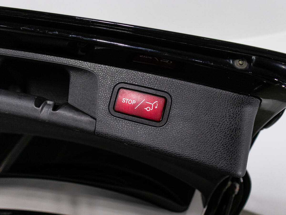 Mercedes-Benz E-Класс с пробегом — 2017 год. Фото: #13