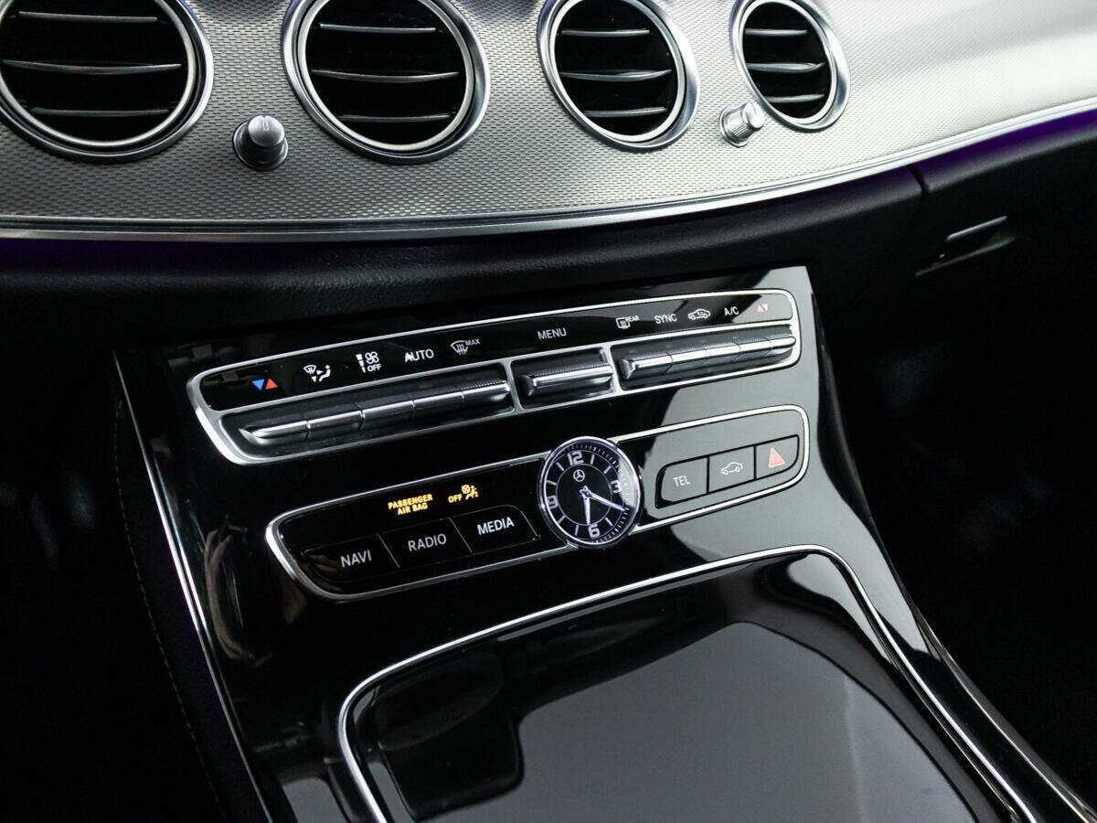 Mercedes-Benz E-Класс с пробегом — 2017 год. Фото: #15