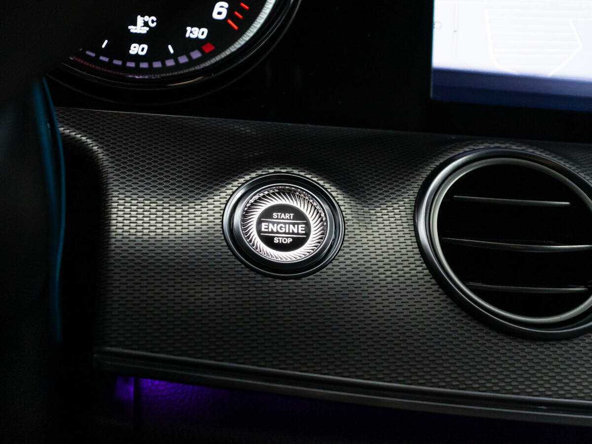 Mercedes-Benz E-Класс с пробегом — 2017 год. Фото: #17