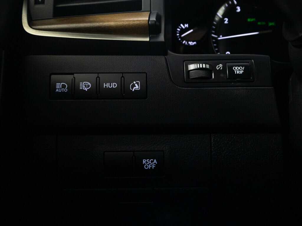 Lexus LX с пробегом — 2018 год. Фото: #28