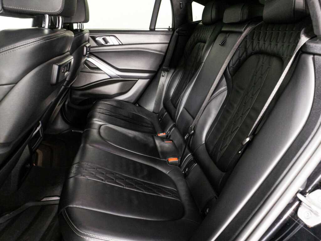 BMW X6 с пробегом — 2021 год. Фото: #9