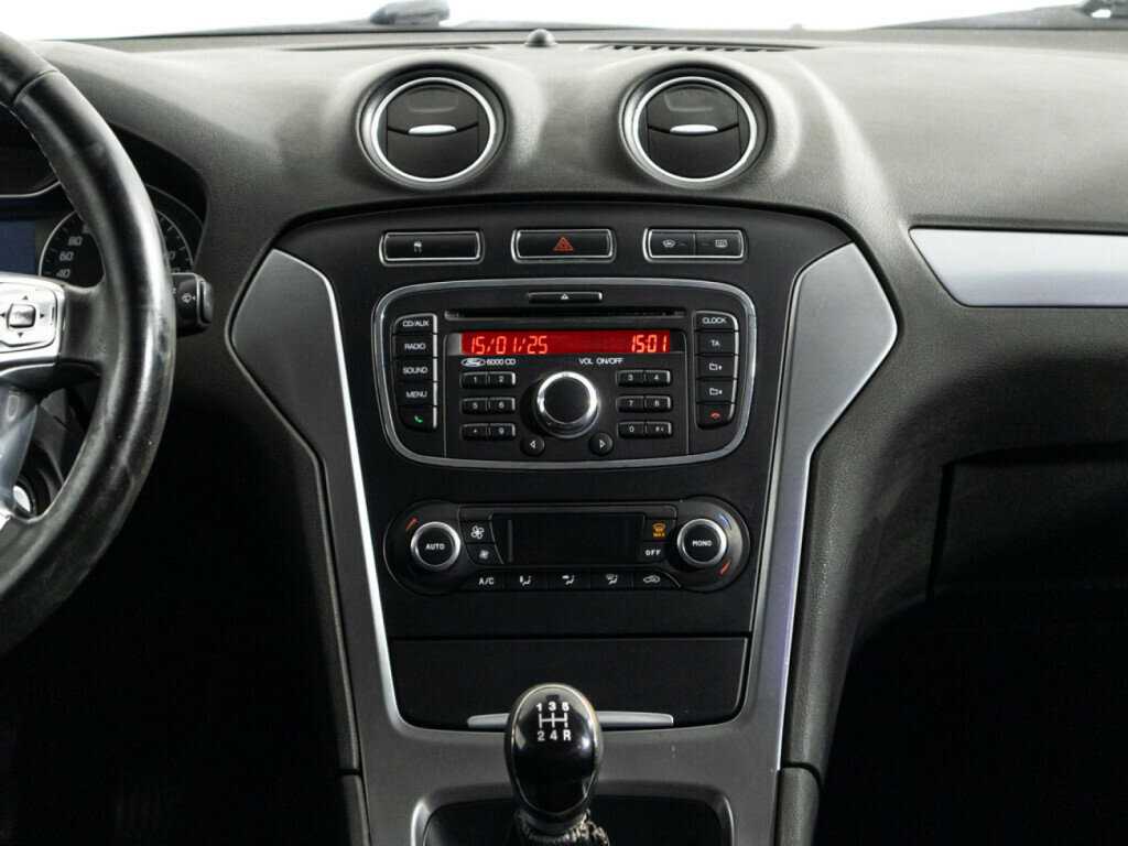 Ford Mondeo с пробегом — 2012 год. Фото: #13