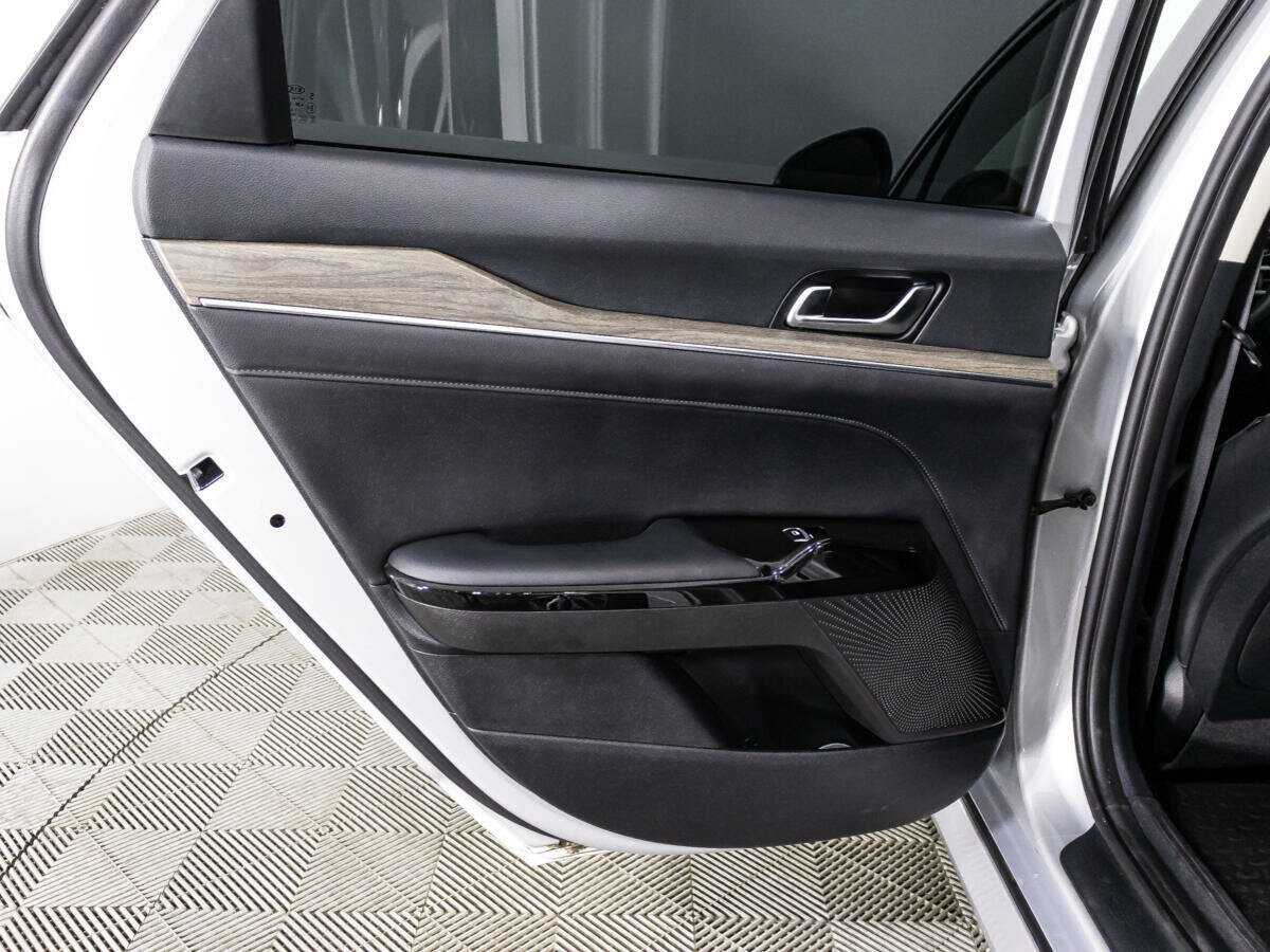 Kia K5 с пробегом — 2021 год. Фото: #23