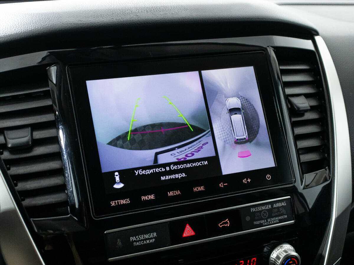 Mitsubishi Pajero Sport с пробегом — 2021 год. Фото: #13