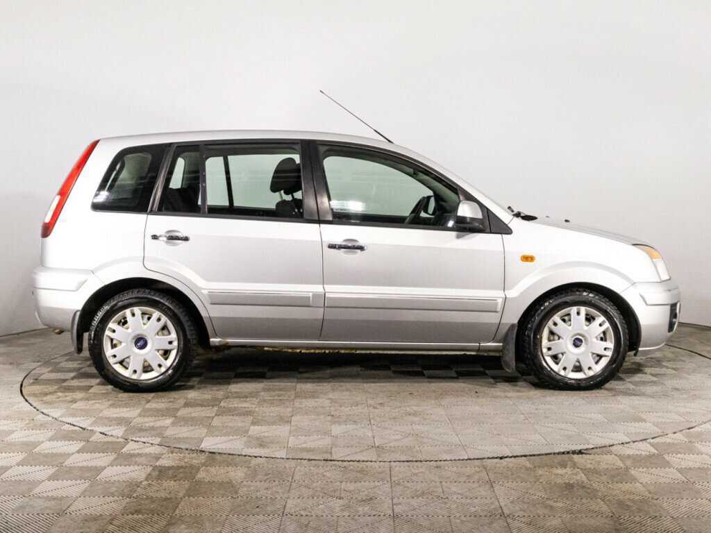 Ford Fusion с пробегом — 2009 год. Фото: #3