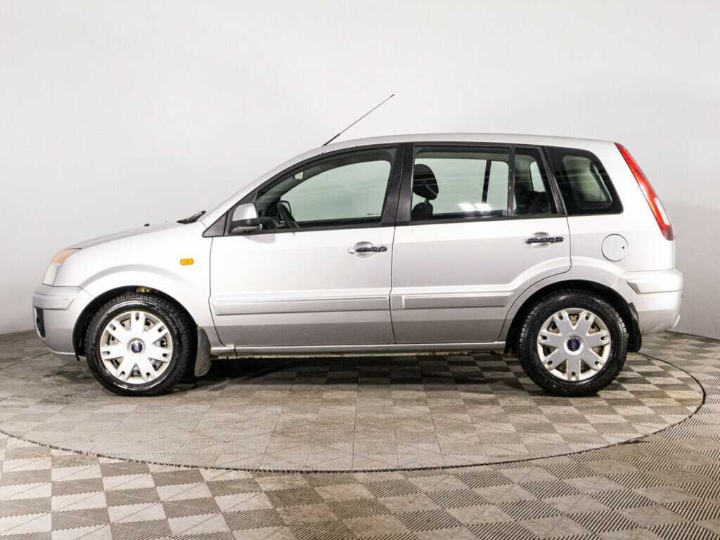 Ford Fusion с пробегом — 2009 год. Фото: #7