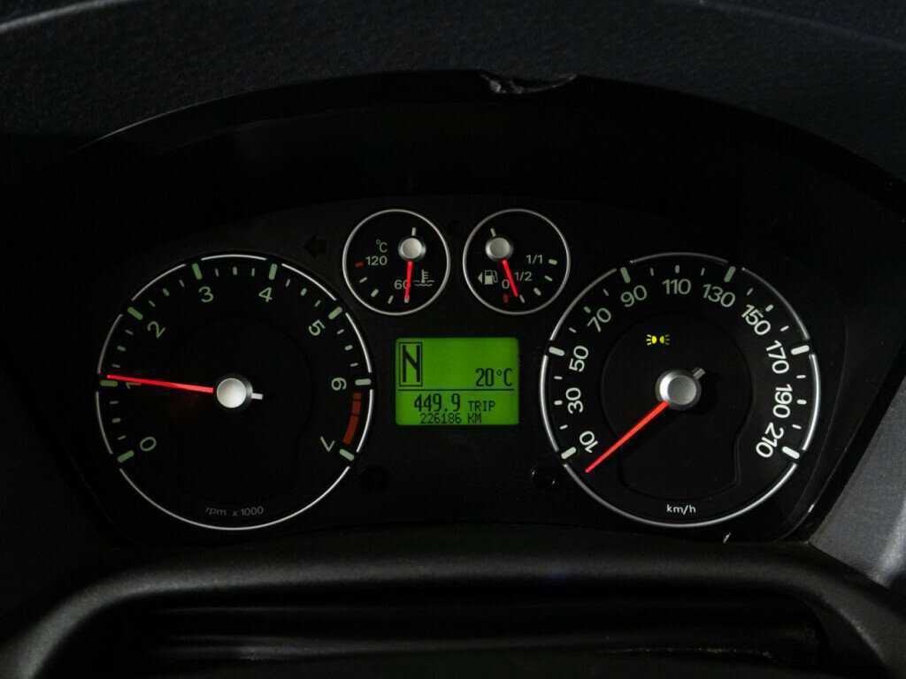 Ford Fusion с пробегом — 2009 год. Фото: #11